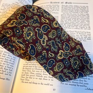 Jos. A. Bank Premier Collection Made in USA All Silk Paisley Maroon Navy Tie